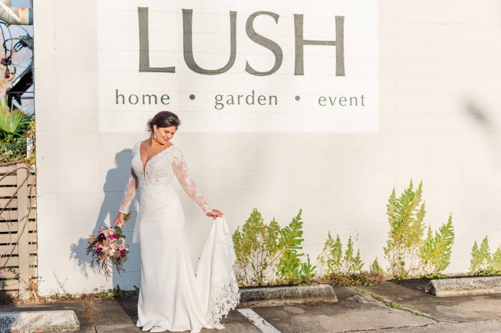Picture of: Lush Home Garden Event – Flowers – Mobile, AL – WeddingWire